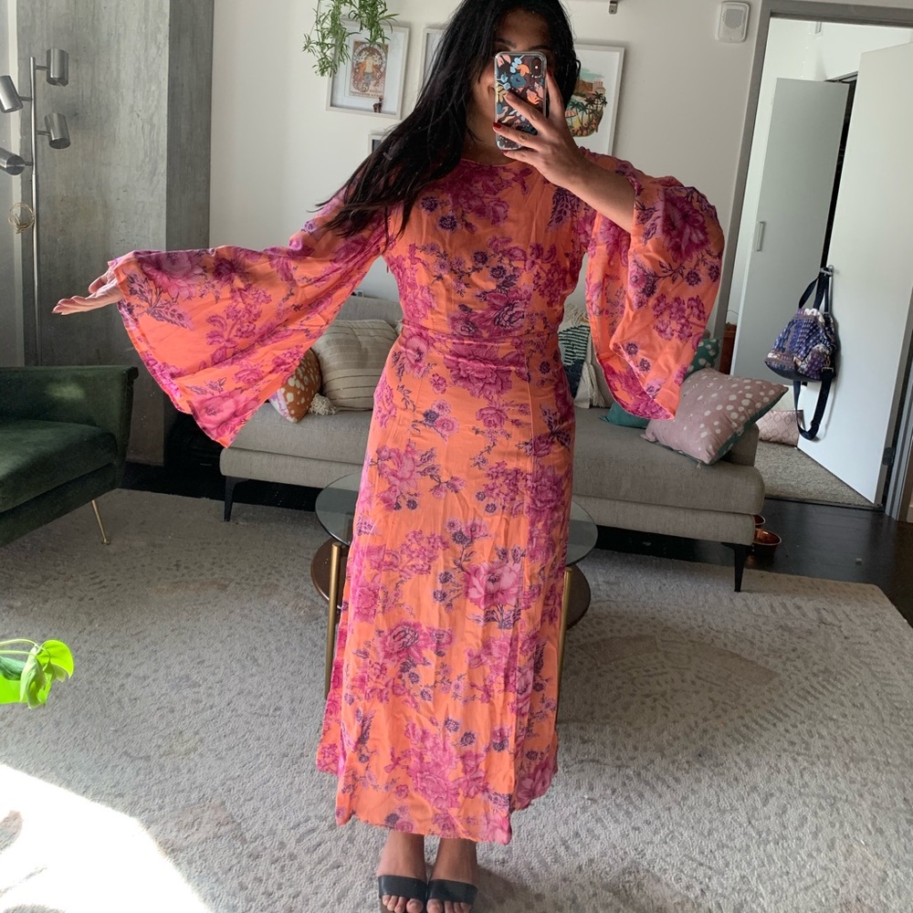 Free People Dress - Butterfly sleeves